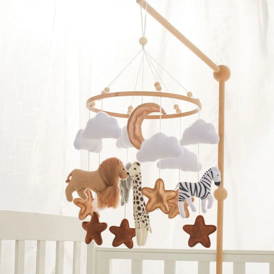 Mobile bébé | Coloré & Musical