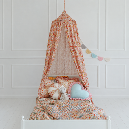 Ciel de lit bébé Jardin fleuri rose déployé, vue carrée
