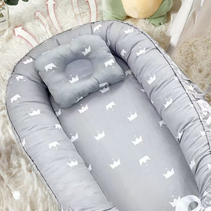 reducteur de lit doux pour bebe